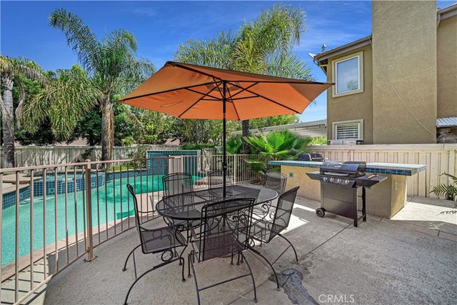 33 Arbusto, Irvine, CA 92606