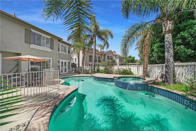 33 Arbusto, Irvine, CA 92606