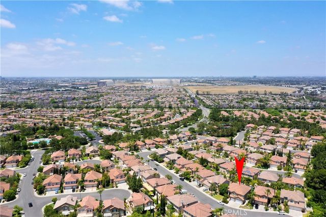 33 Arbusto, Irvine, CA 92606
