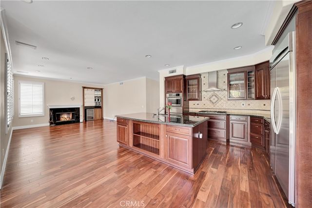 33 Arbusto, Irvine, CA 92606