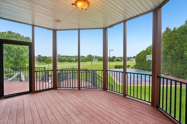 25 Turnwood Circle, Verona, WI 53593