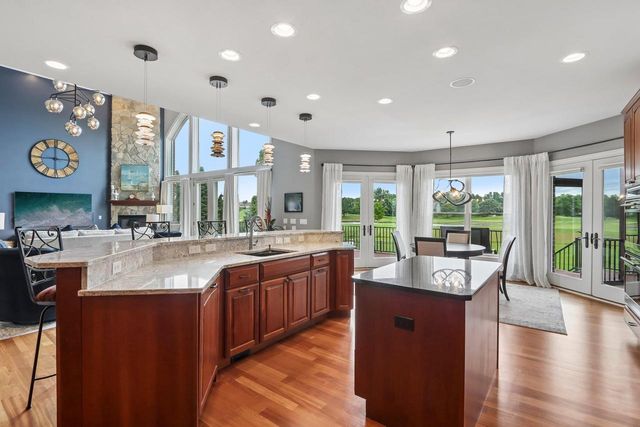 25 Turnwood Circle, Verona, WI 53593