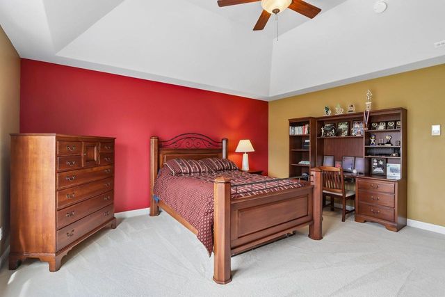 25 Turnwood Circle, Verona, WI 53593