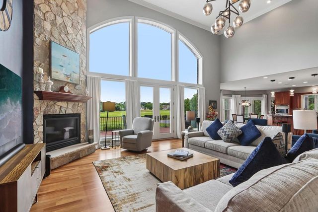 25 Turnwood Circle, Verona, WI 53593
