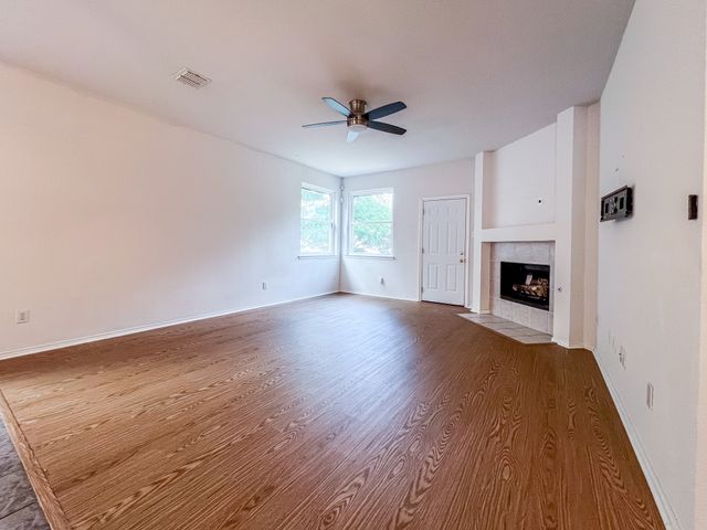 7912 Hidden Path Lane, Denton, TX 76210