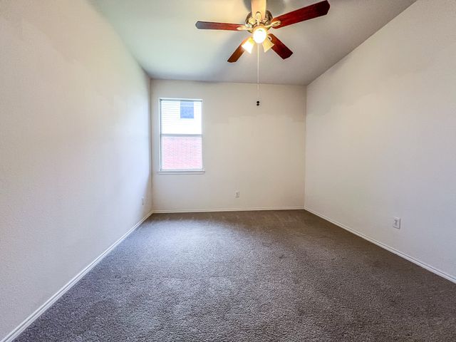 7912 Hidden Path Lane, Denton, TX 76210