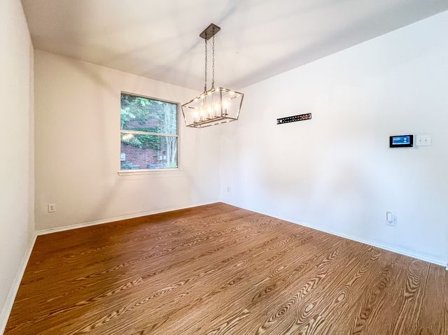 7912 Hidden Path Lane, Denton, TX 76210