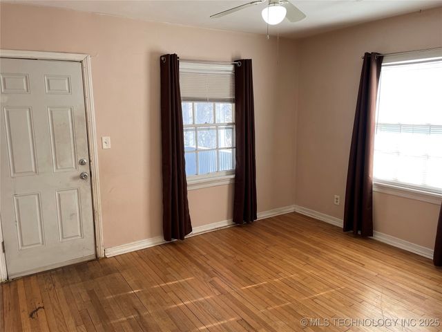 141 N College Avenue, Tulsa, OK 74110