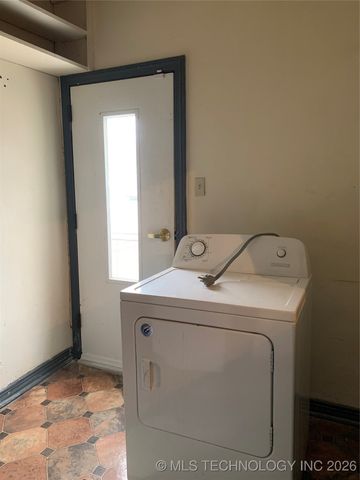 141 N College Avenue, Tulsa, OK 74110