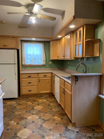 141 N College Avenue, Tulsa, OK 74110