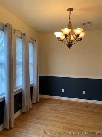 141 N College Avenue, Tulsa, OK 74110