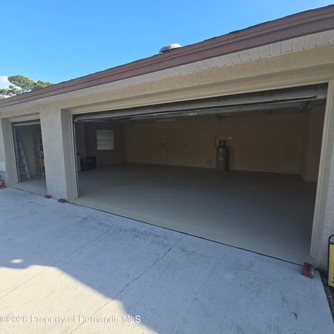 13493 Rudi Loop, Spring Hill, FL 34609