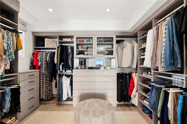 304 S Bay Front, Newport Beach, CA 92662