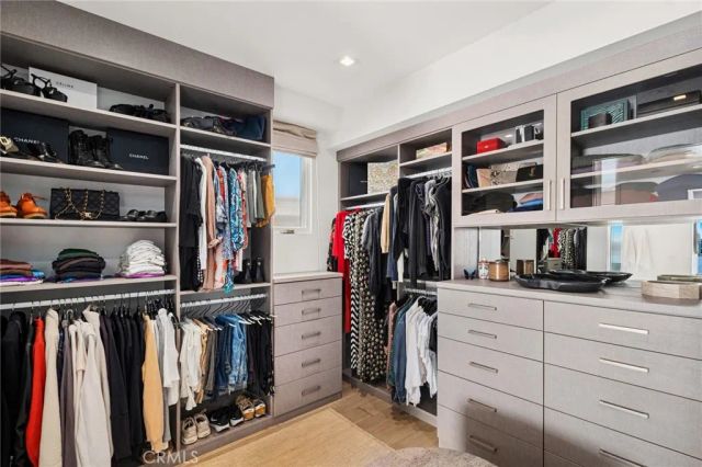 304 S Bay Front, Newport Beach, CA 92662