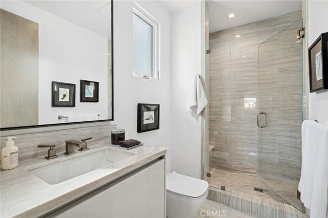 304 S Bay Front, Newport Beach, CA 92662