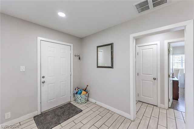 4401 Dover Place, Las Vegas, NV 89107