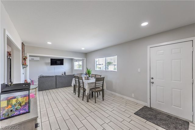 4401 Dover Place, Las Vegas, NV 89107