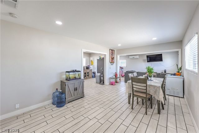 4401 Dover Place, Las Vegas, NV 89107