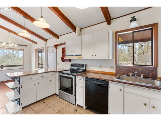 314 PINE FOREST Rd, Goldendale, WA 98620