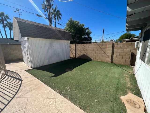 7417 E Cambridge Avenue, Scottsdale, AZ 85257