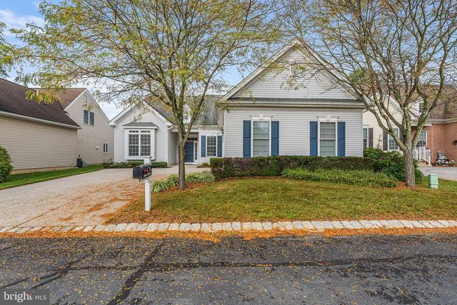 3 SALEM ST, Plainsboro, NJ 08536