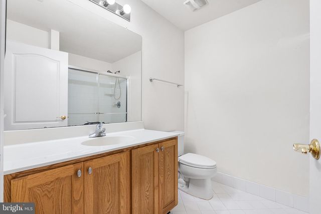 3 SALEM ST, Plainsboro, NJ 08536