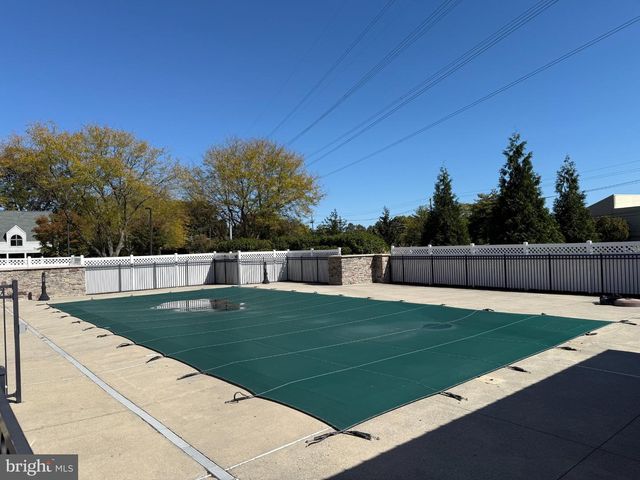 3 SALEM ST, Plainsboro, NJ 08536