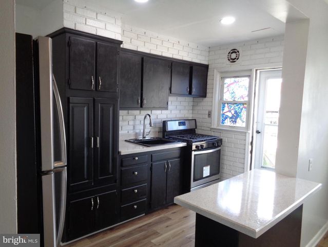 2245 GRAYTHORN RD, Baltimore, MD 21220