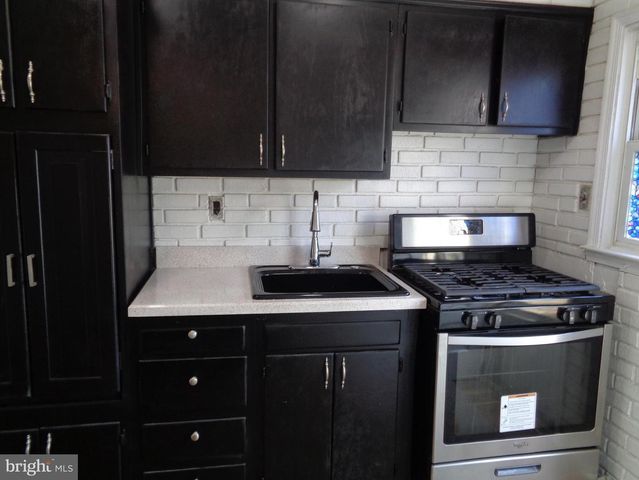 2245 GRAYTHORN RD, Baltimore, MD 21220