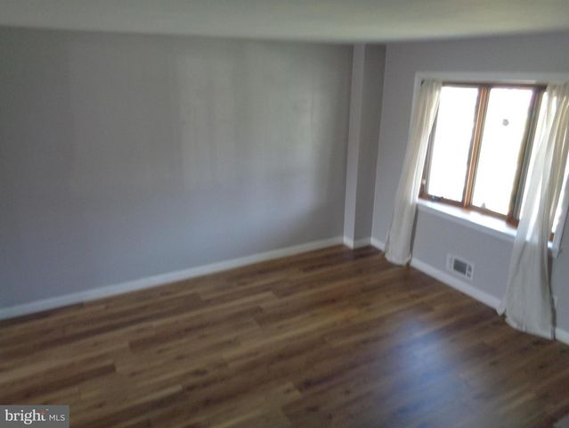 2245 GRAYTHORN RD, Baltimore, MD 21220