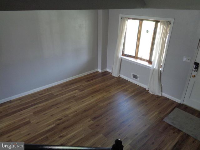 2245 GRAYTHORN RD, Baltimore, MD 21220
