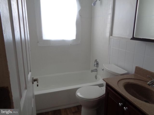 2245 GRAYTHORN RD, Baltimore, MD 21220
