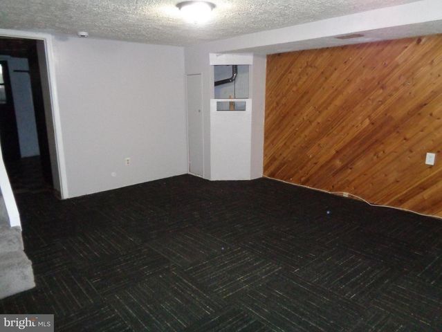 2245 GRAYTHORN RD, Baltimore, MD 21220