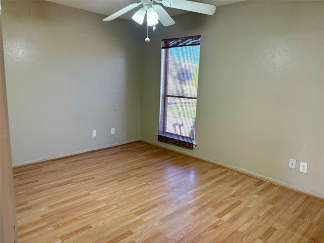 18210 Bal Harbour Drive, Nassau Bay, TX 77058