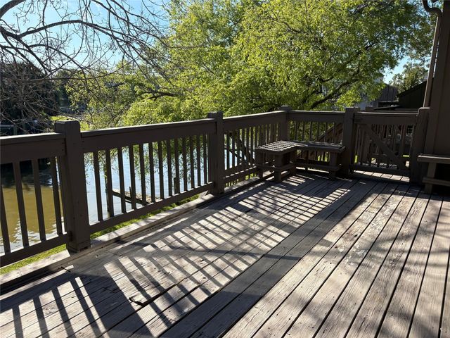 18210 Bal Harbour Drive, Nassau Bay, TX 77058