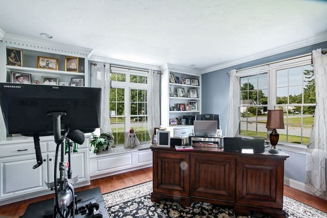 50 Craven Ct, Taunton, MA 02780