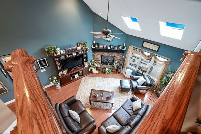 50 Craven Ct, Taunton, MA 02780