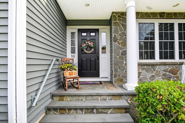 50 Craven Ct, Taunton, MA 02780