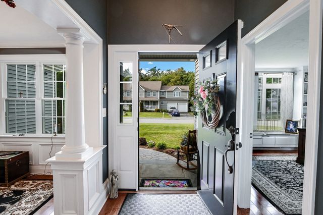 50 Craven Ct, Taunton, MA 02780