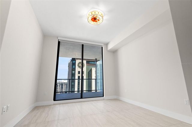 275 1ST AVENUE S 2803, St Petersburg, FL 33701