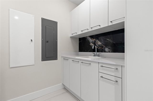 275 1ST AVENUE S 2803, St Petersburg, FL 33701