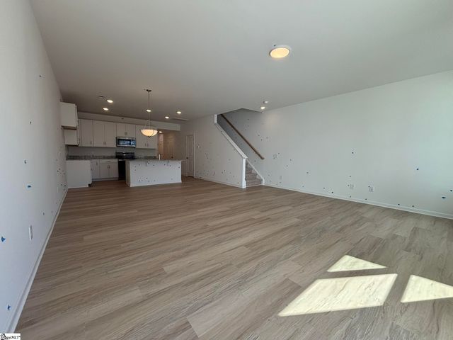 120 Brayden Run, Woodruff, SC 29388