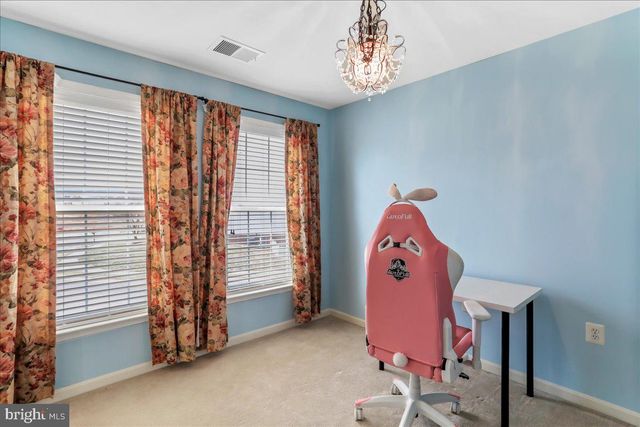 301 FONTANA CIR, Martinsburg, WV 25403