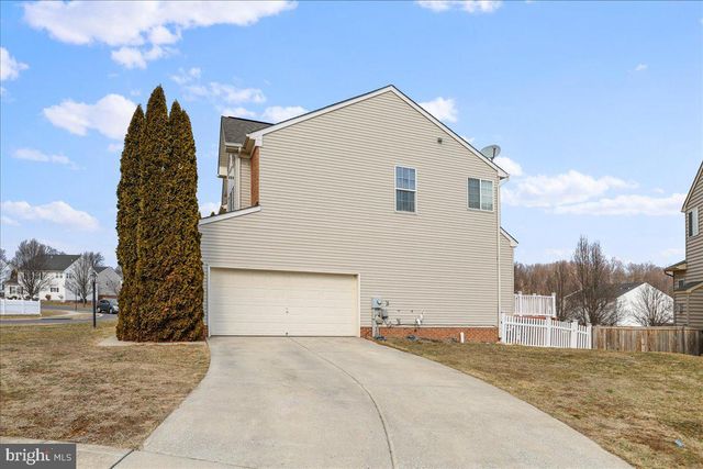 301 FONTANA CIR, Martinsburg, WV 25403