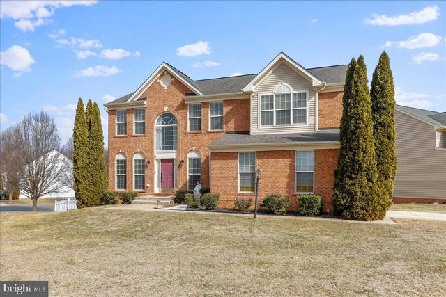 301 FONTANA CIR, Martinsburg, WV 25403