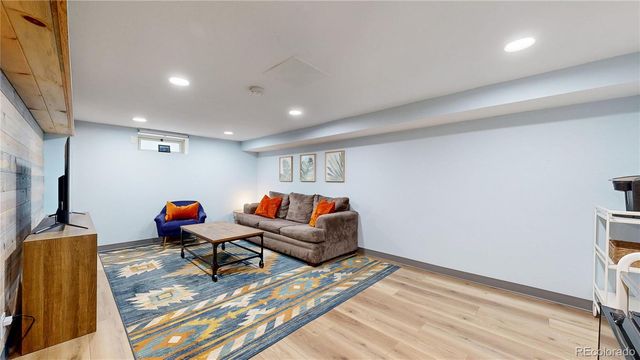 940 Grape Street, Denver, CO 80220