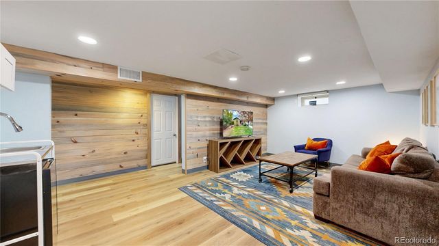 940 Grape Street, Denver, CO 80220