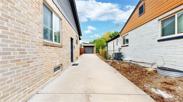 940 Grape Street, Denver, CO 80220