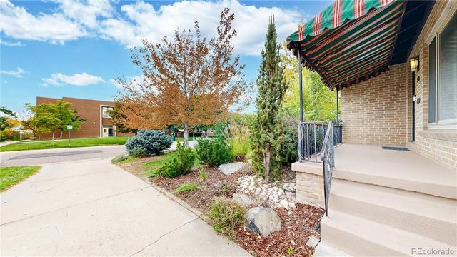 940 Grape Street, Denver, CO 80220