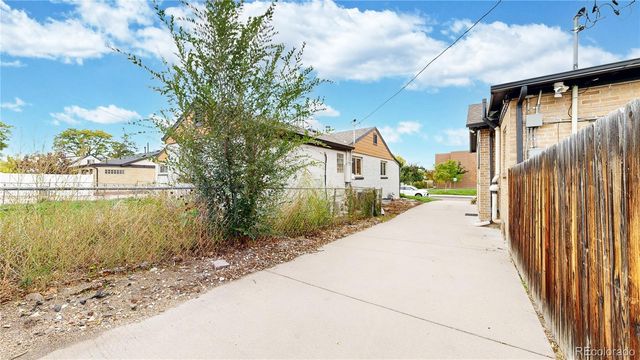 940 Grape Street, Denver, CO 80220
